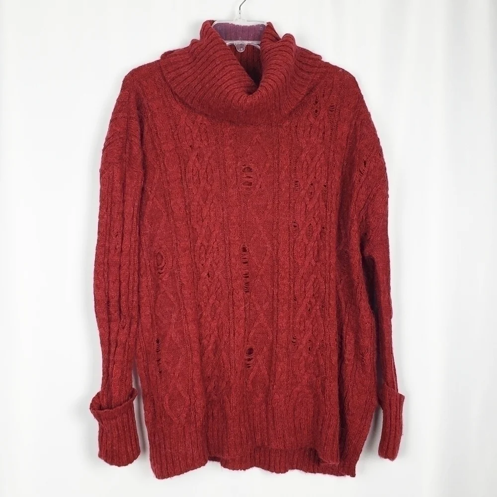 Free People chunky cable